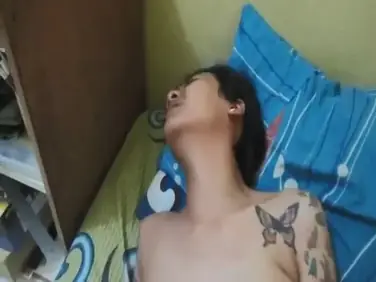 ABG Kacamata Bertato Nafsu Gila Pengen Digoyang Keras