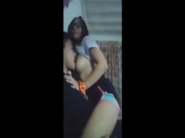 Ngentot Adek Mulus Dirumah Sampai Becek